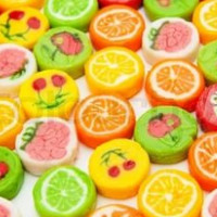 das Fruchtbonbon